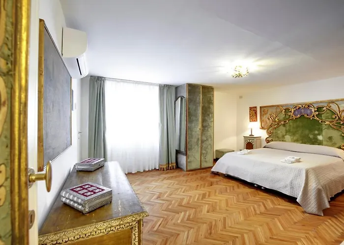 Venetian Accademia Dorsoduro District Апартаменты *